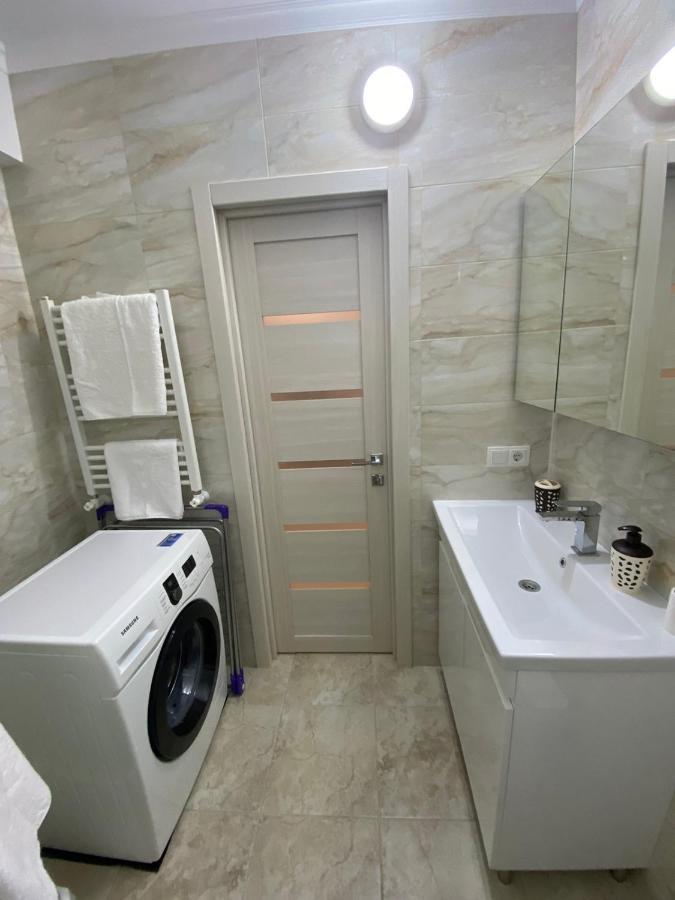 All New Apartment With Best View Near Shopping Malldova คีชีเนา ภายนอก รูปภาพ